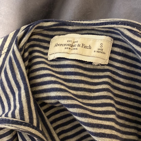 Abercrombie & Fitch Striped Dress with lace at waist - Picture 3 of 3